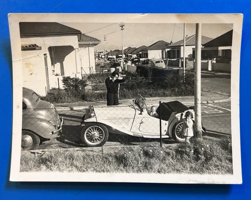 Vintage 1950s snapshot tc - mg,